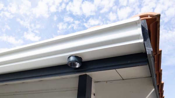 Seamless Gutters Installation in Decatur